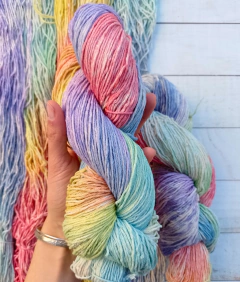 ARCOIRIS 155 gr. Algodón grosor medio efecto jean - Hilados Infi