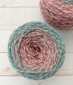 Aurora Porã yarn ball, degrade de verde 100 gramos