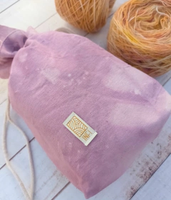 Porta ovillo y mohair, 100 gr de hilado. LILA - comprar online