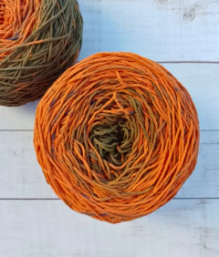 MUSGO ovillo algodón grosor medio. 150 gramos