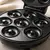 Máquina De Mini Donuts 7 Unidades Mini Donuts Culinária | Voltagem: 127V | na internet