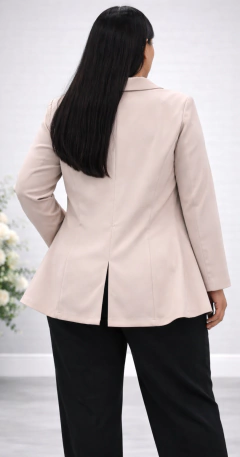 Blazer Lourdes en internet