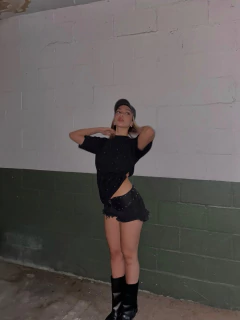 Remera Black Glow - tienda online