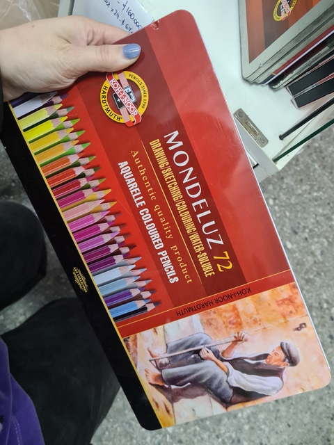 Lata de lápices Mondeluz acuarelables caja x 72 - comprar online