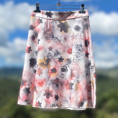 Saia Moletinho Floral - Dimy - comprar online