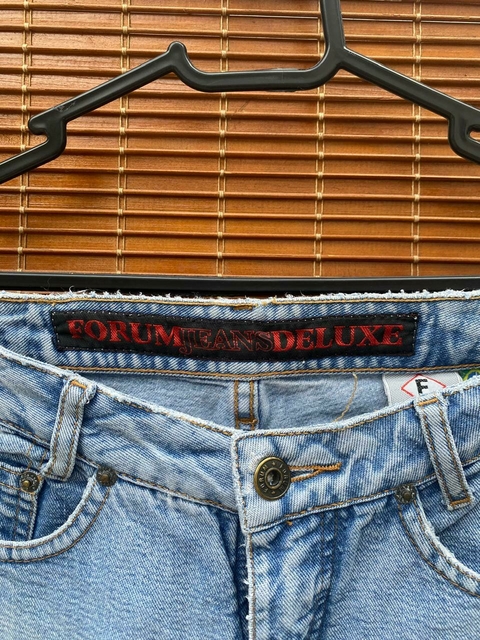 Jeans com Barra Cortada – Fórum - comprar online
