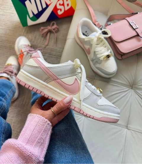 Nike Dunk Cinza Rosa - comprar online