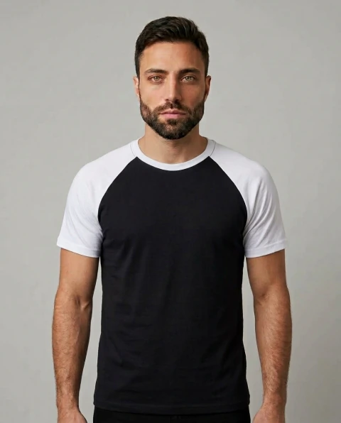 REMERA RAGLAN NEGRA CON BLANCO
