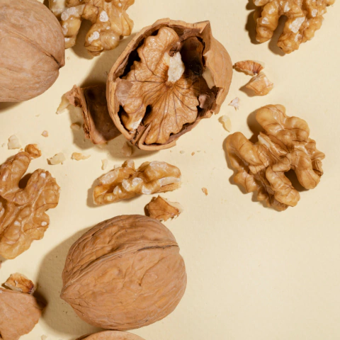 Nozes com casca 100g - comprar online