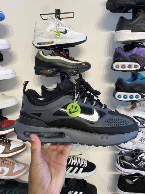 AIR MAX BAILLELI BLACK WHITE