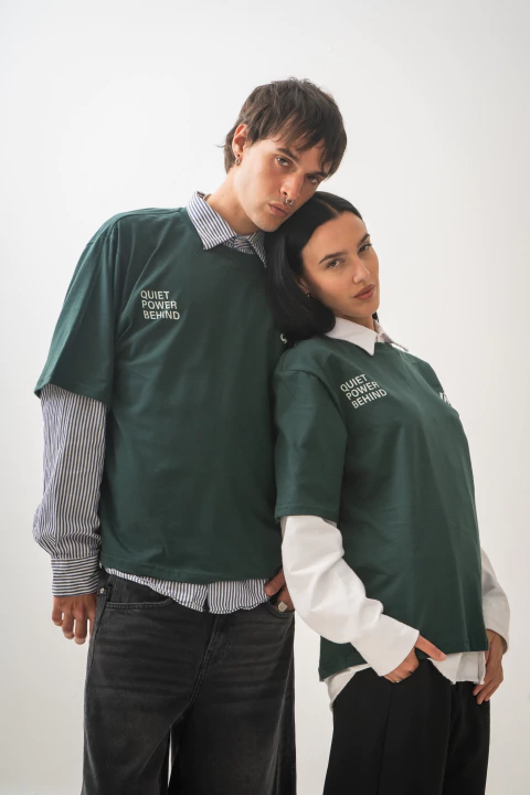 Remera Oversize Art Exibition Verde - comprar online