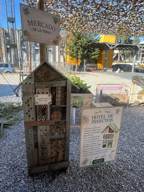 Hotel de Insectos. Tamaño grande