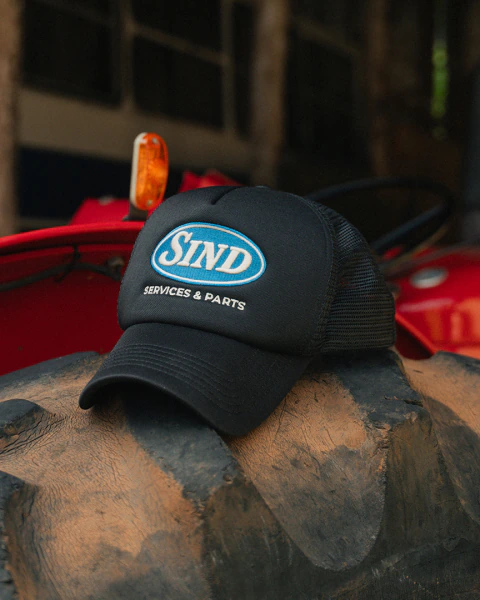 Boné Trucker Services & Parts