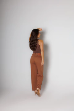CALÇA WIDE LEG FIT CARGO MARROM LINHO - Jeans Feminino de Alta Qualidade - Windster