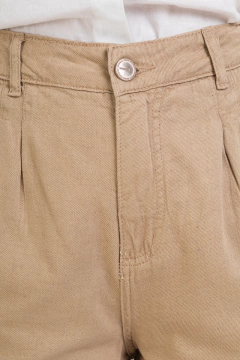 SHORTS MOM LINHO CAQUI ALFAIATARIA - loja online