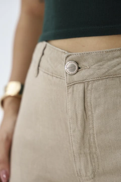 CALÇA RETA LINHO CAQUI ALFAIATARIA na internet