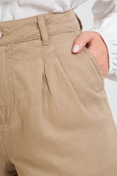 Imagem do SHORTS MOM LINHO CAQUI ALFAIATARIA