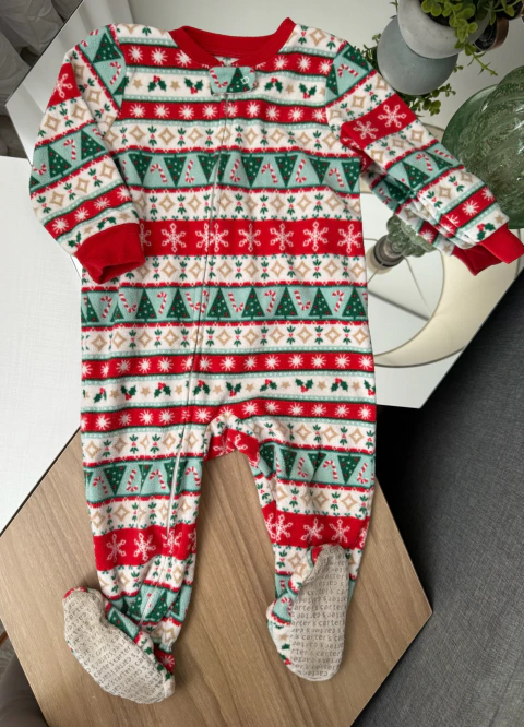 Macacão estampa natal em malha fleace -Carter´s - 18 meses