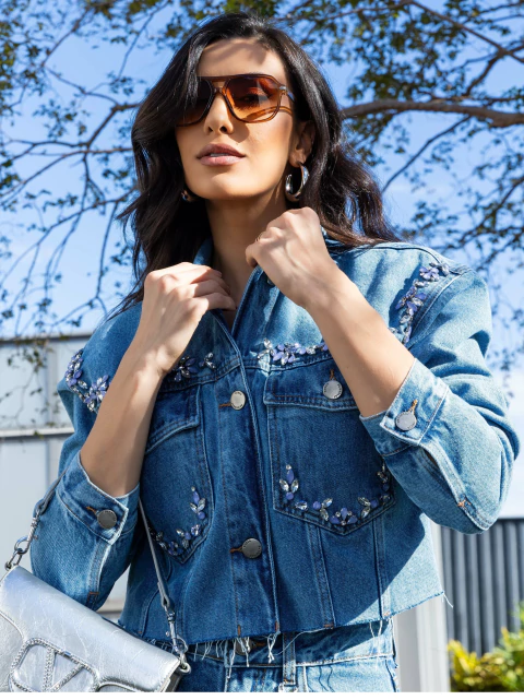 JAQUETA JEANS BORDADA - comprar online