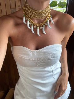 Colar Curto Penduricalhos Dentes - Dourado - loja online