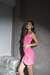 Vestido con tajo y frunce (lycra neón)
