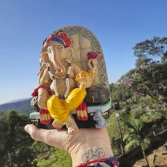 Estátua Lord Ganesha No Trono 14012 na internet