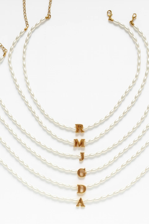 Colar Pérolas com Letra