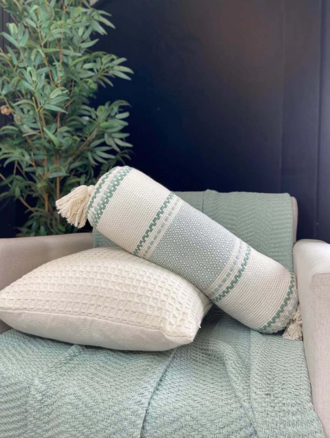 Kit Decorativo Almofada Rolinho Roma Malva + Manta Mary Oceano + Capa de Almofada Bella Cru - Enchimento Incluso