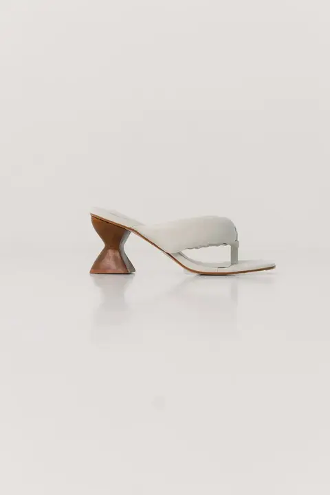 Tamanco Sofia Couro Off White