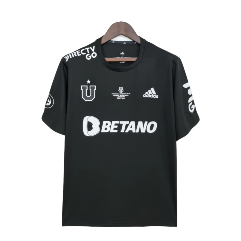 Camisa Universidad Católica Edição Especial 22/23 - Torcedor Adidas Masculina - Preta com detalhes em branco