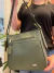 Bolsa Anelise em Couro Legítimo – Estilo Carteiro com Versatilidade - comprar online