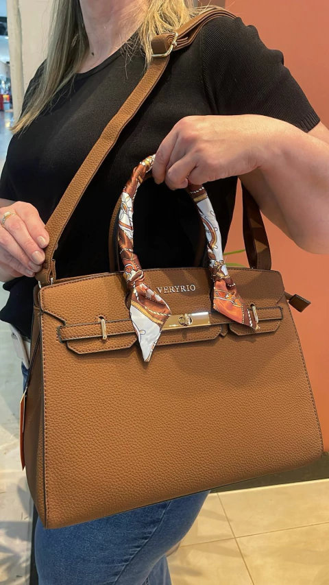 Bolsa Eva – A Bolsa Que Transforma Seu Look com Classe