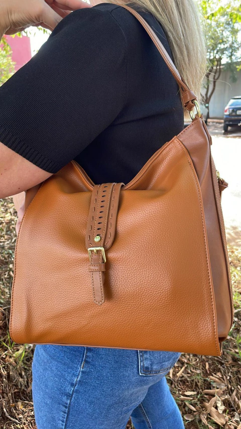 Bolsa Antonella – Modelo Saco com Design Moderno e Espaçoso - comprar online