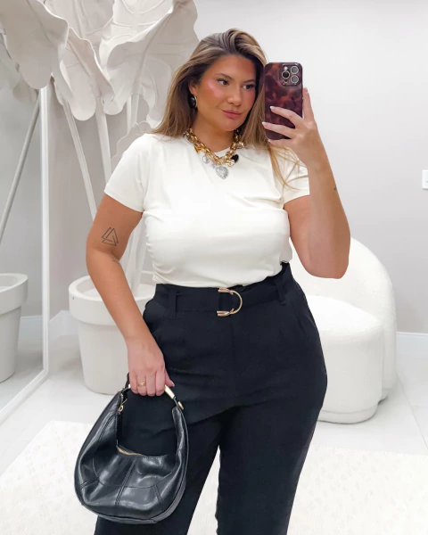 T sirts pregas com perolas