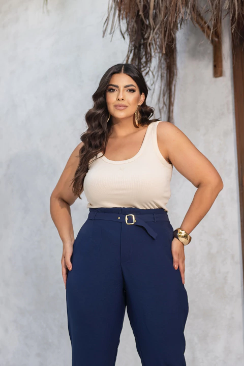 Regata Canelada Decote U