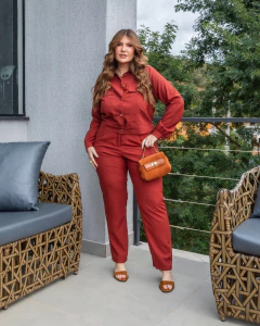 Conjunto Boss Lady na internet