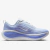 Tênis Nike Vomero Plus na internet