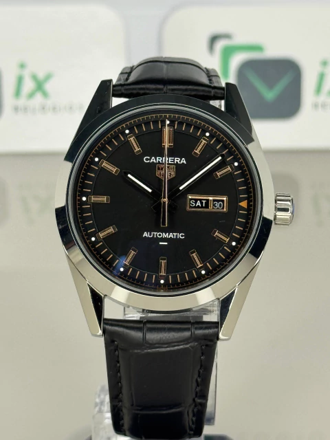 TAG Heuer Carrera Calibre 16 Day-Date Automatic - Mostrador Black e Rose - comprar online