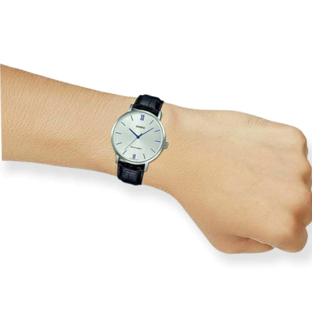 Reloj Casio Hombre MTP-VT01L-7B1 en internet