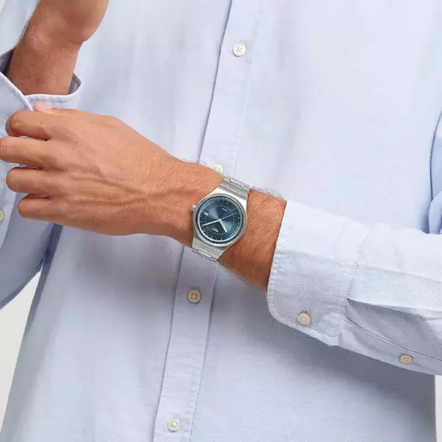 Reloj Swatch Shimmer At Dusk de Acero - YIS435G - HRO Luxe