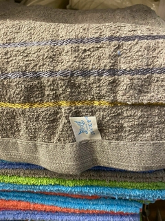 Toalla de visita Lucky 50x30 - Blanco Castelli Mayorista