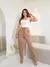 CALÇA DE LINHO COM AMARRAÇÃO DE CORDINHA - comprar online