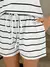 Conjunto de regata e shorts femininos listrados esportivos e casuais da primavera/verão. na internet