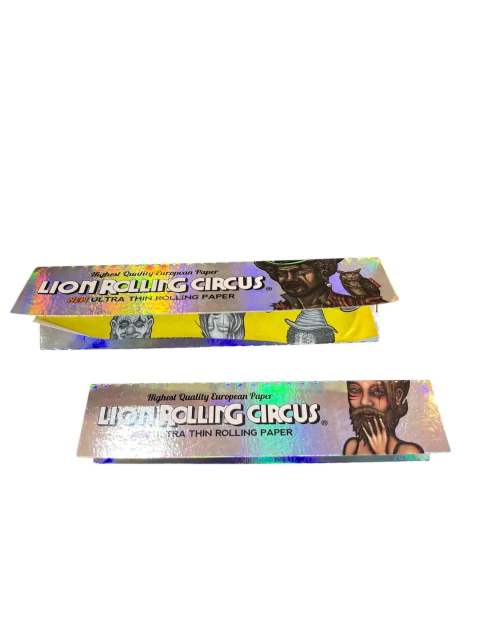 Lion Rolling Circus Silver King Size Papeles