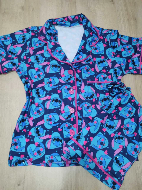 Americano Stitch Corações