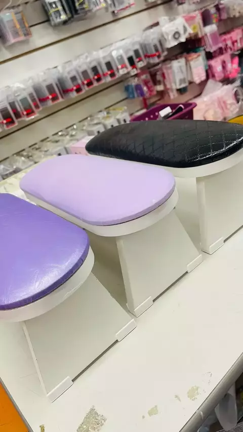 APOIO DE MANICURE LATERAIS REDONDA