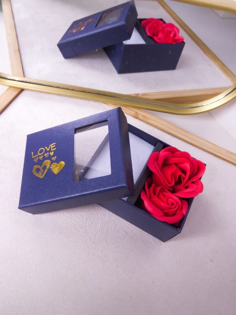 CAIXINHA PARA PRESENTE JOIAS BIJUTERIAS 7X9 LOVE COM FLORES LUXO - AZUL MARINHO