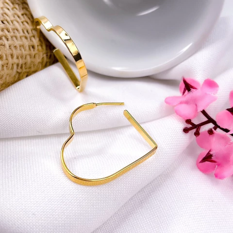 ARGOLA FOLHEADA A OURO CORAÇÃO 3cm