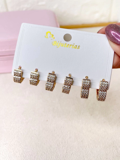 CARTELA 3 PARES TRIO BRINCO ARGOLINHA CRAVEJADA BIJU FINA - DOURADO