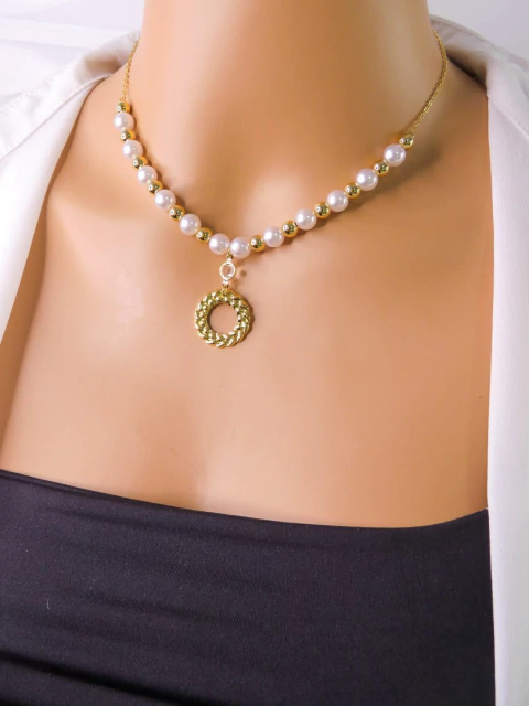 COLAR JOINHA FOLHEADA A OURO - PEROLAS E BOLINHAS